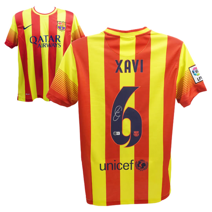 Xavi Hernandez #6 Barcelona 13/14 Away Signed Jersey (Beckett COA)