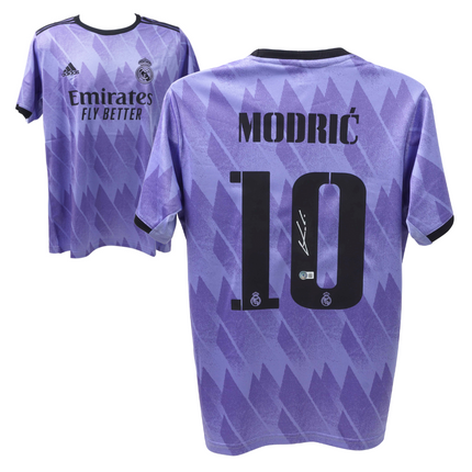 Luka Modric #10 Real Madrid 22/23 Away Signed Jersey (Beckett COA)